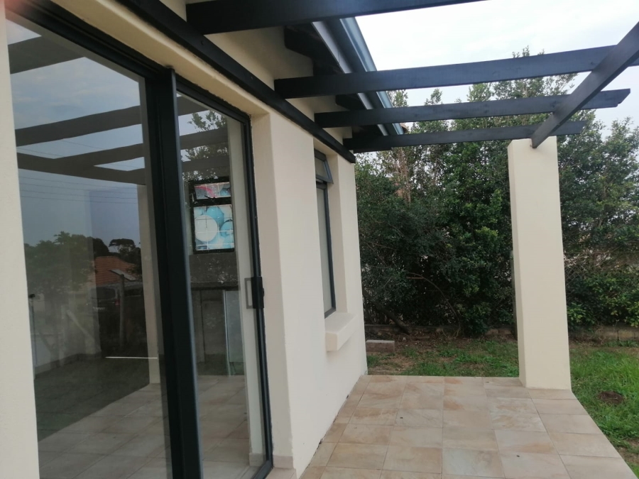 3 Bedroom Property for Sale in Kidds Beach Eastern Cape